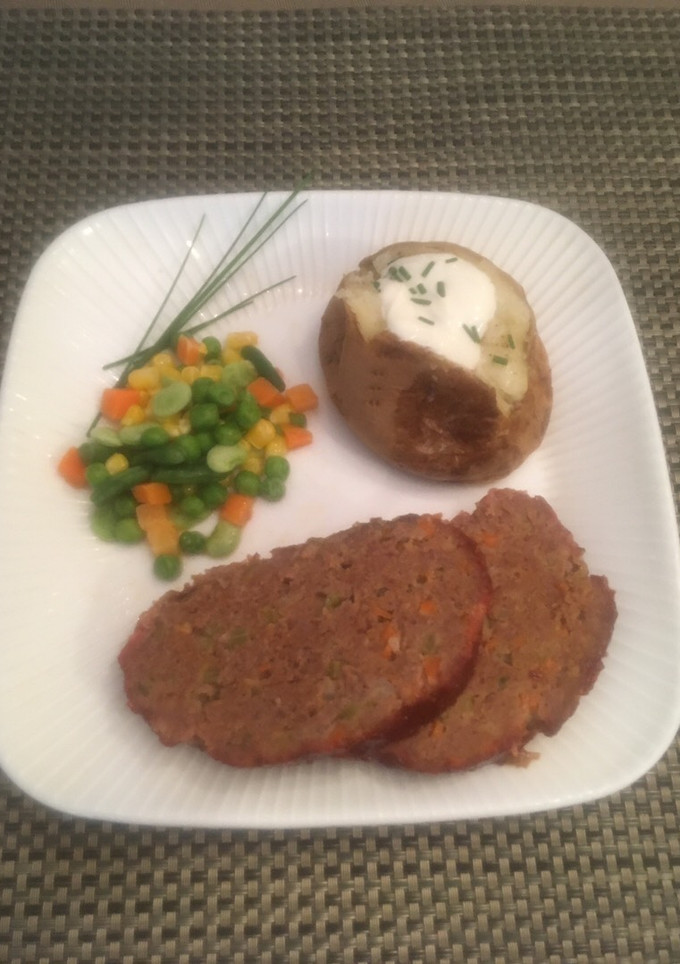 A picture of BBQ Meatloaf.