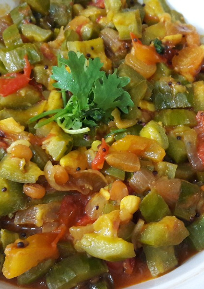 பீர்க்கங்காய் தொக்கு(Peerkankaai thokku recipe in tamil) செய்முறை முக்கிய புகைப்படம்