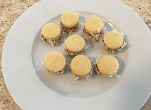 Una foto de Mini alfajores con aceite de oliva
