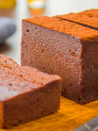 Easy Ways Make Recipes Rich Chocolate Cake the So Delicious Appealing.