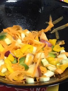 Una foto de Ensalada detox 😜