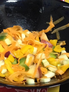 Una foto de Ensalada detox 😜