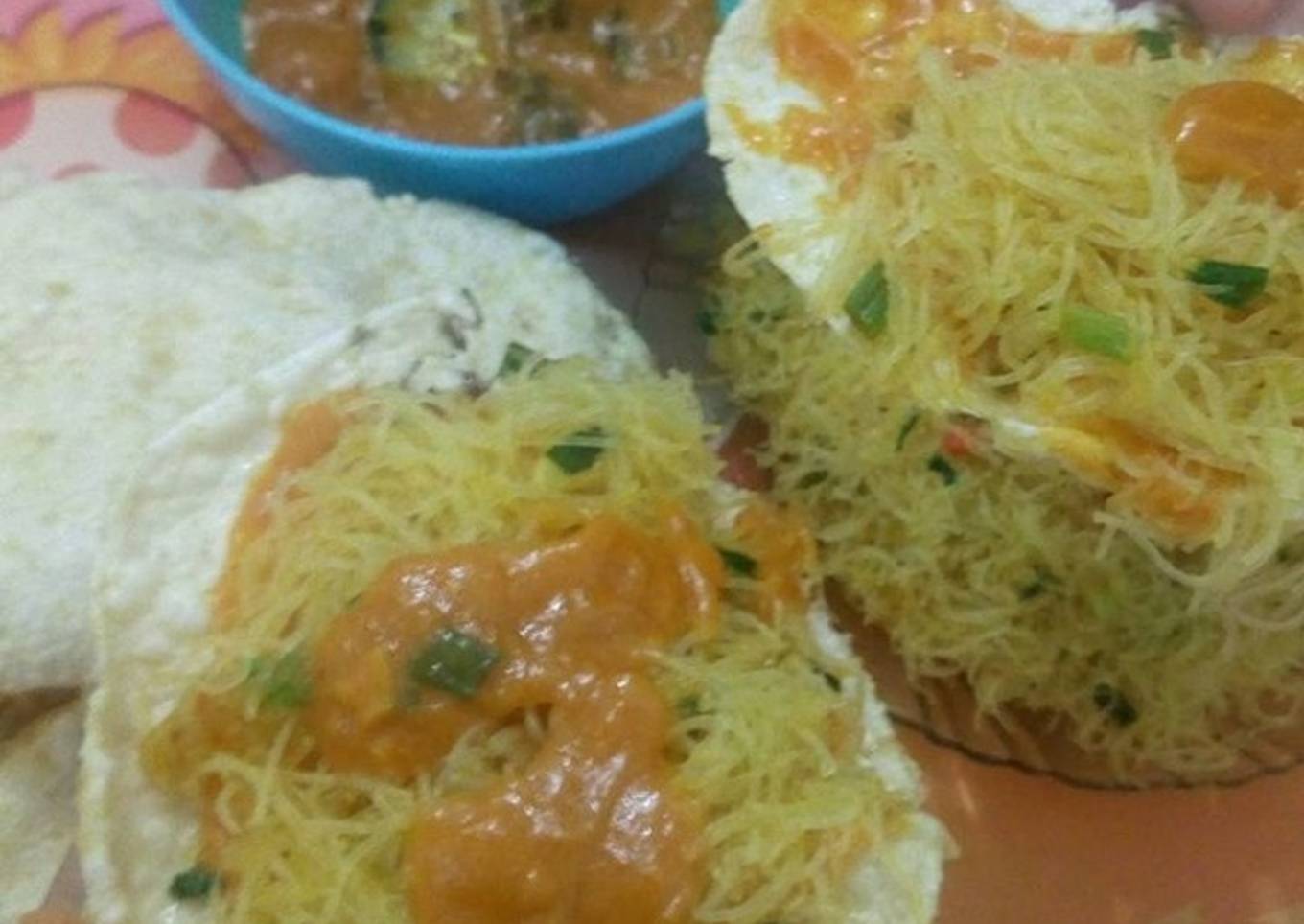 Kerupuk kuah sate + bihun kuning