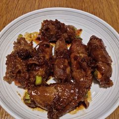 A picture of Roll Pork Sices in Teriyake Sauce.