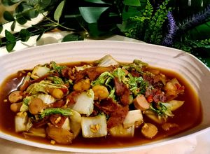 Foto resep CAH SAWI PUTIH SAOS TIRAM KOMPLIT😋_mix smoke beef, udang, sosis