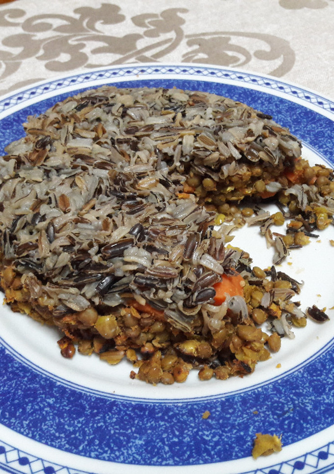 Una foto de 🇵🇪“Arroz tapado peruano” vegano 🍚