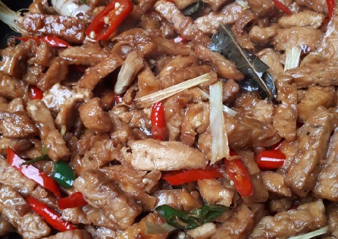 Cara bikin Orek tempe basah Cara bikin Orek tempe basah