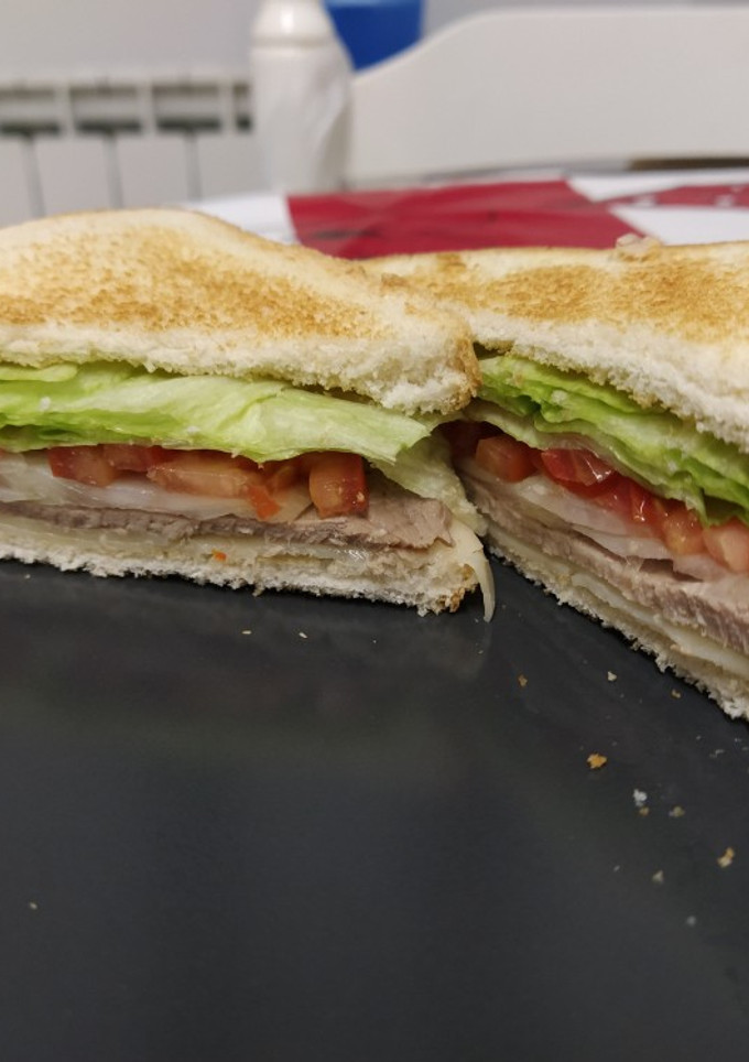 Una foto de 🥪 Sándwich de ternera