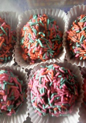 Foto resep Biskuit bola meses rainbow