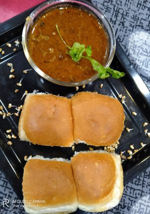 A picture of Missal pav.