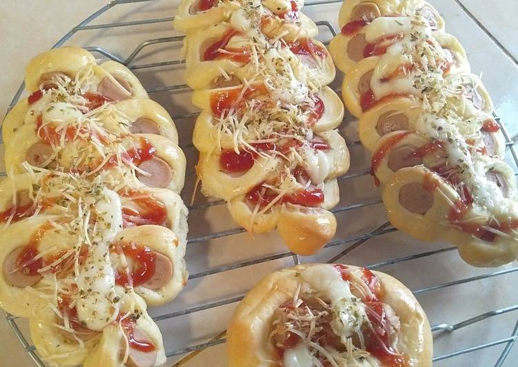 Cara Gampang Menyiapkan Roti sosis (water roux) yang Menggugah Selera