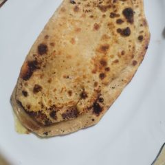 A picture of Gurr paratha (sugarcane powder).