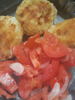 Una foto de Bombas de papa rellenas de queso y de queso y paleta!!