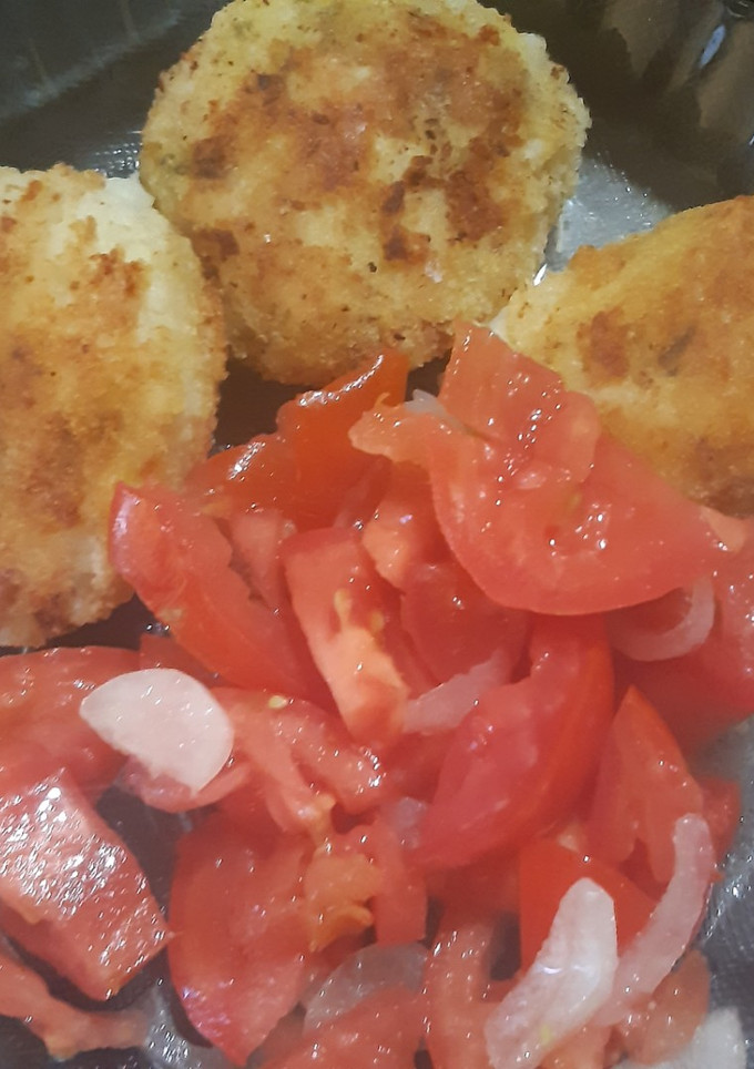 Una foto de Bombas de papa rellenas de queso y de queso y paleta!!