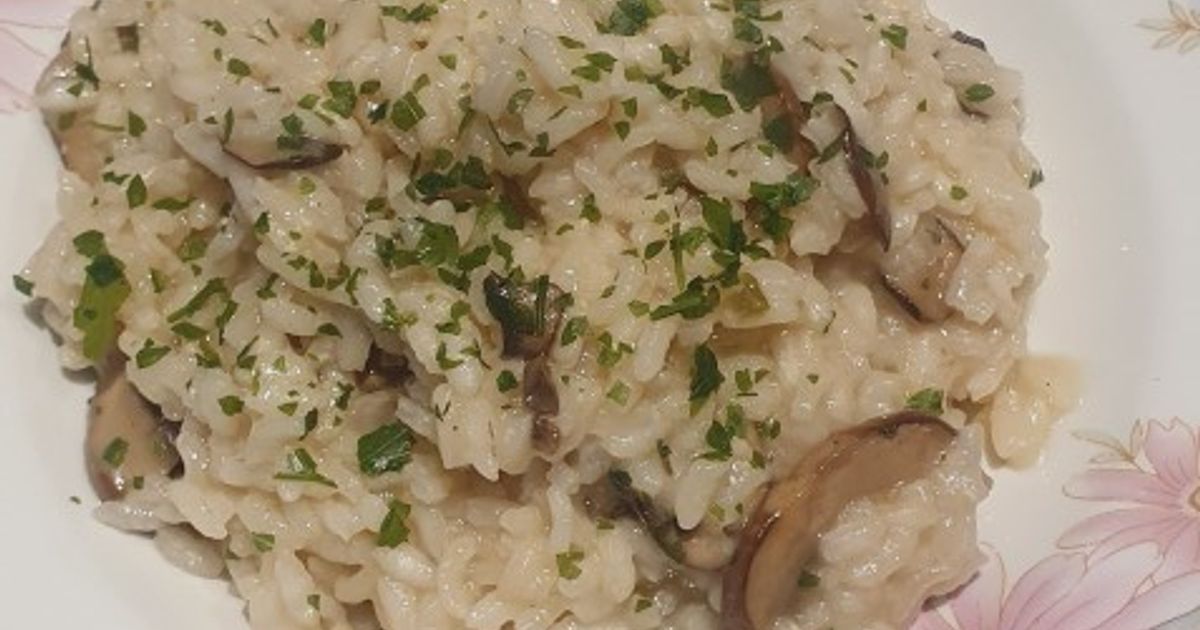 Resep Risotto with mushrooms Enak, Praktis, dan Mudah Dibuat - foto hasil masakan Resep Risotto with mushrooms Enak, Praktis, dan Mudah Dibuat - foto hasil masakan