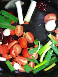 清爽火鍋湯底 的食譜成品照片