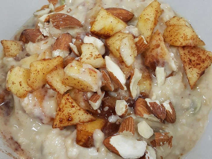 Cara Simple Menyiapkan Resep  Overnight Oat with apple &amp;amp; almond yang Lezat Sekali, Lezat Sekali