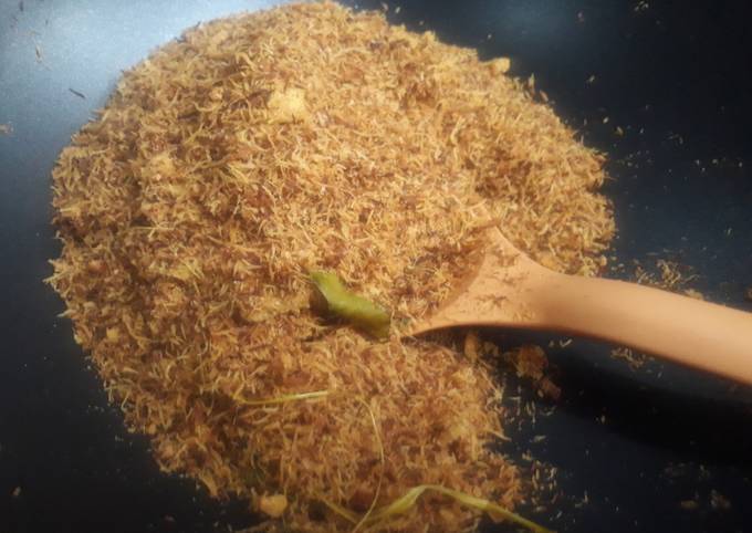 Resep Serundeng Kelapa yang Bisa Manjain Lidah