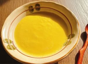 Hình của món Soup kem khoai tây cà rốt.