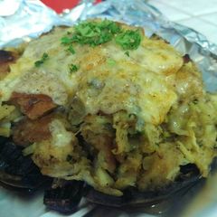 A picture of Crab stuffed Portabellas - version 1.