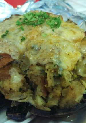 A picture of Crab stuffed Portabellas - version 1.