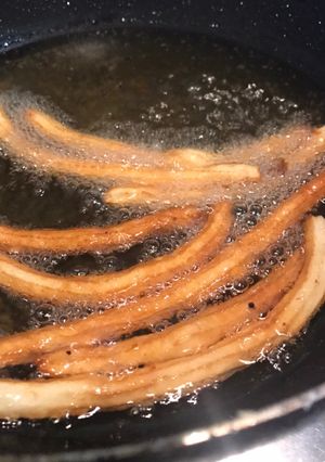 Una foto de Churros fáciles 🍽
