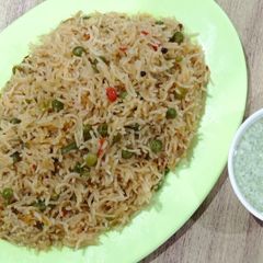 A picture of Matar pulao.