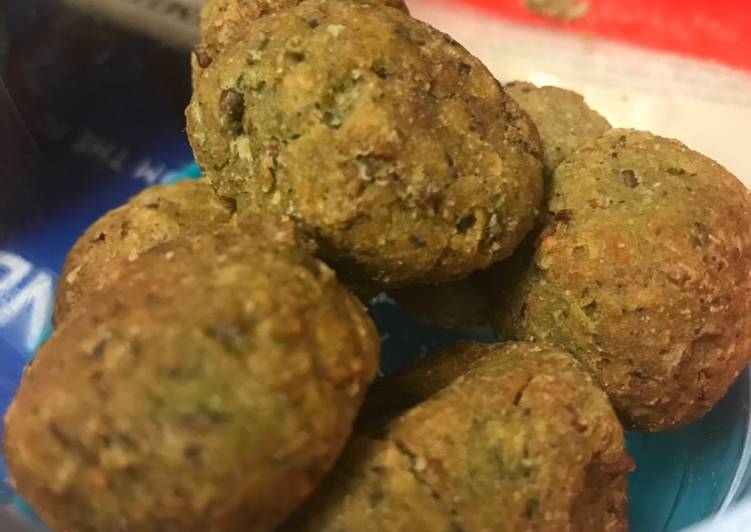 Sprouts fritters in Airfryer