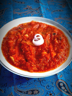 عکسی از دستور گوجه و قارچ و سیب زمینی