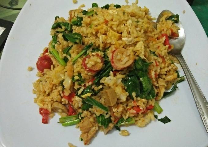 Resep Nasi goreng spesial oleh Firdanianisa - Cookpad