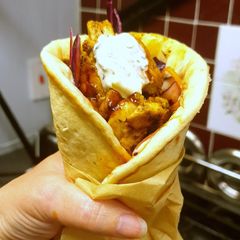 A picture of Chicken Gyros.