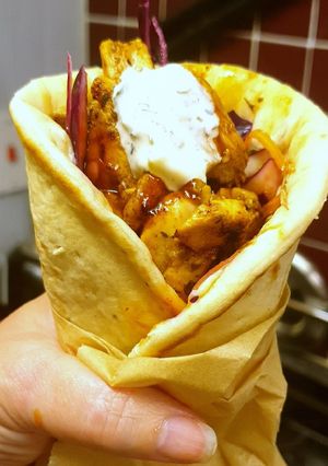 A picture of Chicken Gyros.