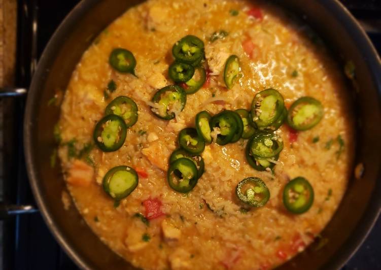 Mexican Chicken and lime rice soup