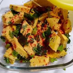 A picture of Masala Dhokla.