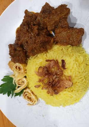 Foto resep Nasi kuning - rice cooker