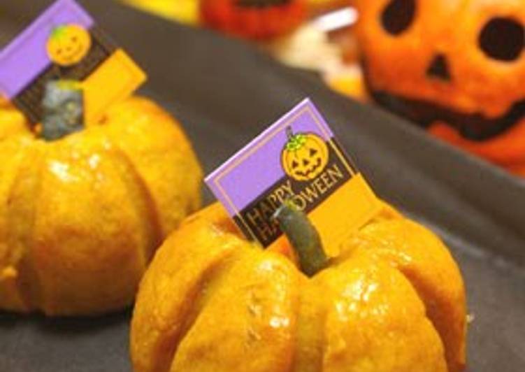 Easy Rolled Halloween Pumpkins