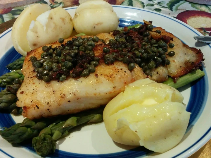 Easy Steps Make Recipes Rockling on steamed Asparagus with capers the  Makes Drooling Tasty.