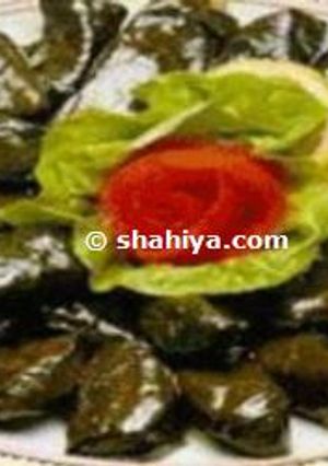 صورة لوصفة طريقة عمل يالنجي: ورق عنب بزيت
