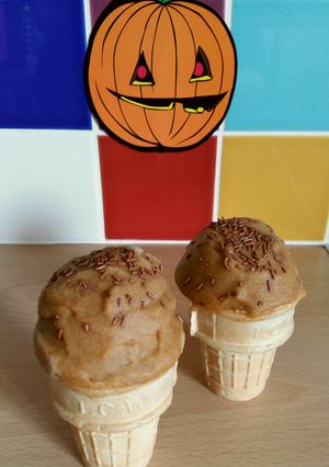 A picture of Vickys Pumpkin Ice Cream.