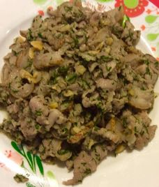 heo rừng xào lá lốt