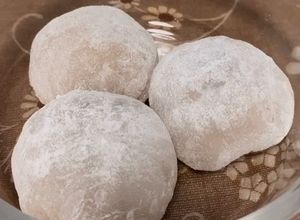 รูปของ ไดฟูกุสอดไส้ bon o bon จาก 7-11 หาซื้อง่าย