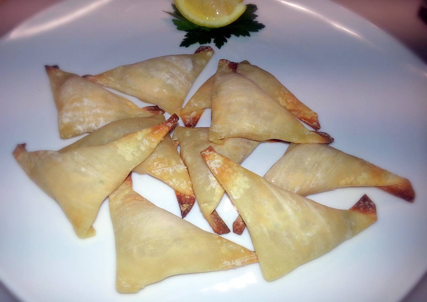 Smoked Salmon Wontons (Baked)