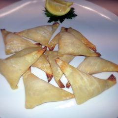 A picture of Smoked Salmon Wontons (Baked).