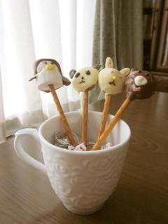 A picture of Easy Chocolate Pops.