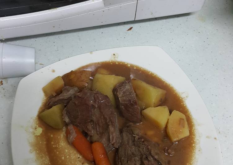 Mans Crock pot roast