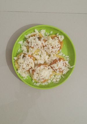 ઇટાલિયન ચાટપુરી(italian chaat puri recipe in gujarati) રેસીપી મુખ્ય ફોટો