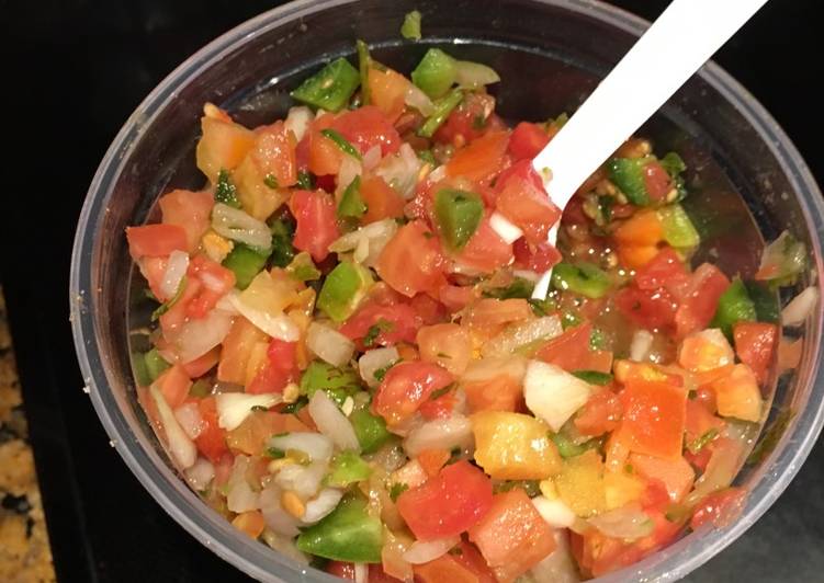 Steps to Prepare Award-winning Pico de Gallo