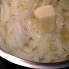 A picture of Caramelized Onion.