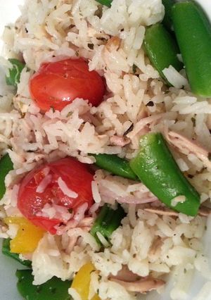 A picture of Greek Lemon Chicken Rice.