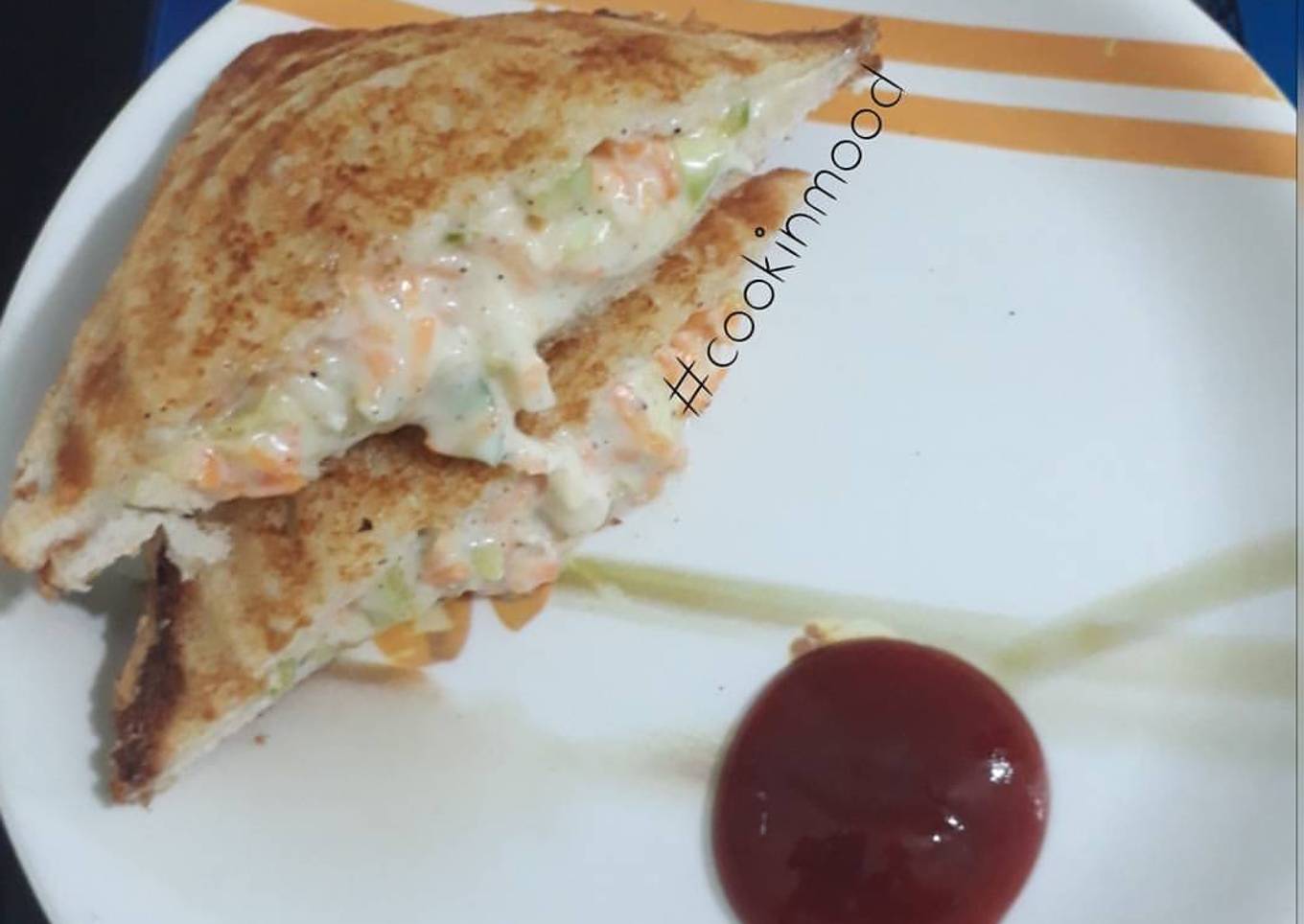 Veg Coleslaw Sandwich